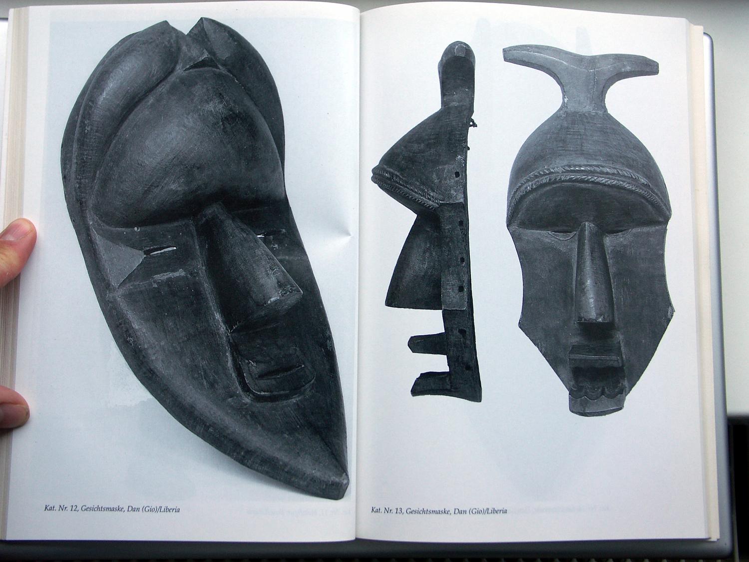 zz-akgö94,s.052 dan liberia,holz-maske